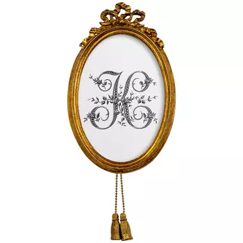 Картина «монограмма буквы k» в раме «жаклин» (object desire) белый 12x19x2 см.